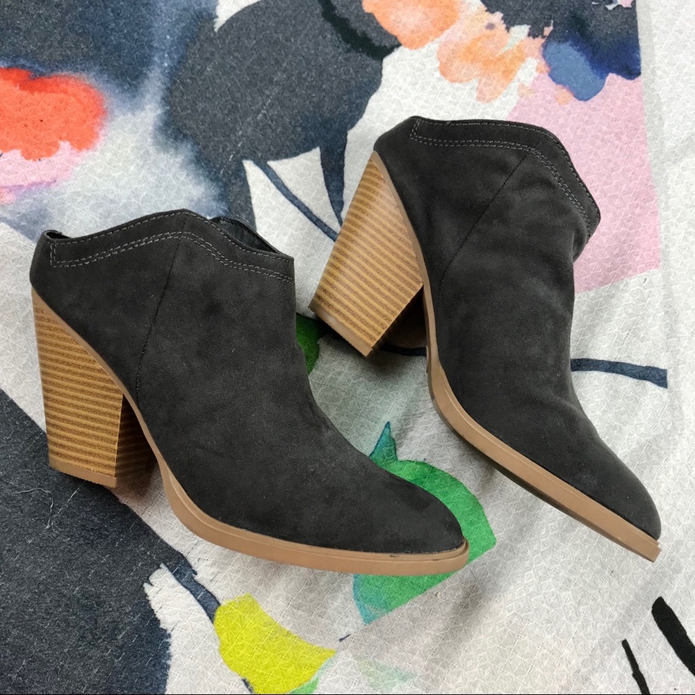 DV gray mule high heel booties slip on Sz 6.5
